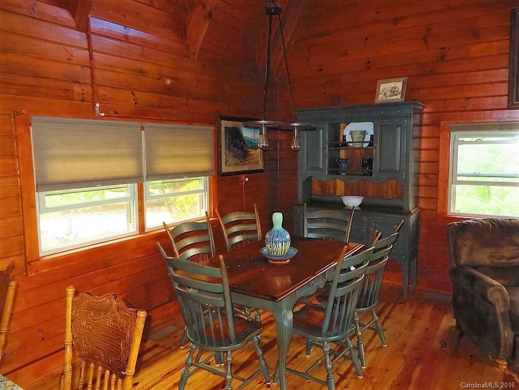 2708 Utah Mountain Road Waynesville NC 28785