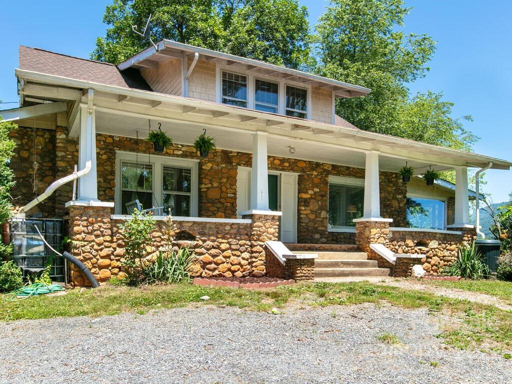 60 Knoll Drive Canton NC 28716
