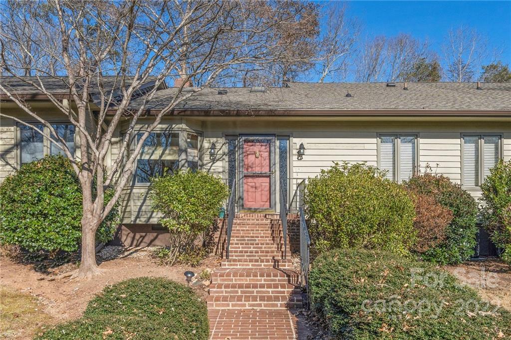15 Hunting Country Trail Tryon NC 28782