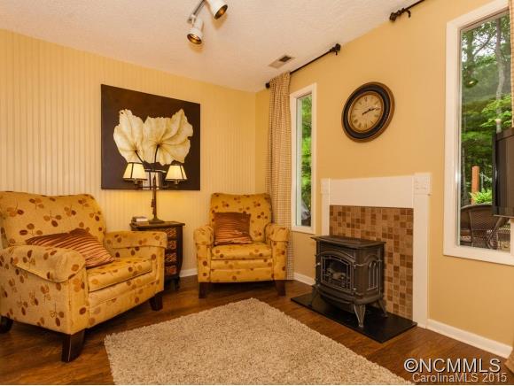 106 Lovers Loop Road Asheville NC 28803