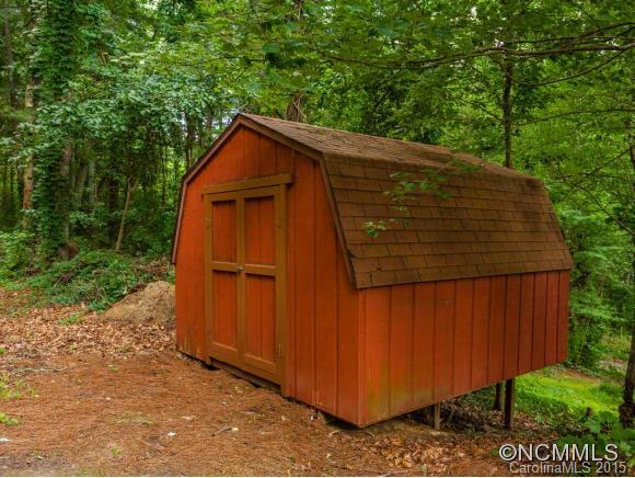 106 Lovers Loop Road Asheville NC 28803