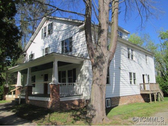 16 Brookside Circle Candler NC 28715