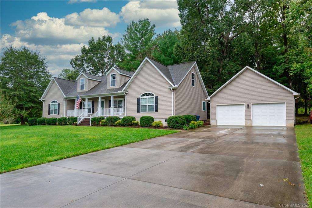 492 20th Avenue Ne Hickory NC 28601