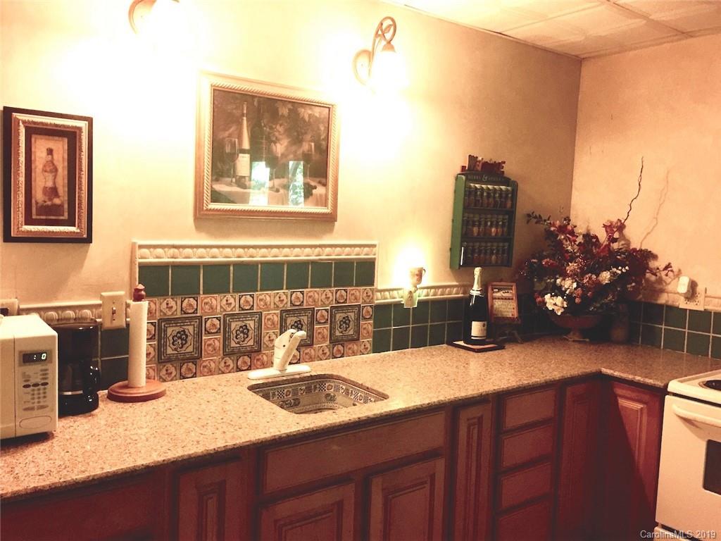 5 Frost Mountain Lane Swannanoa NC 28778