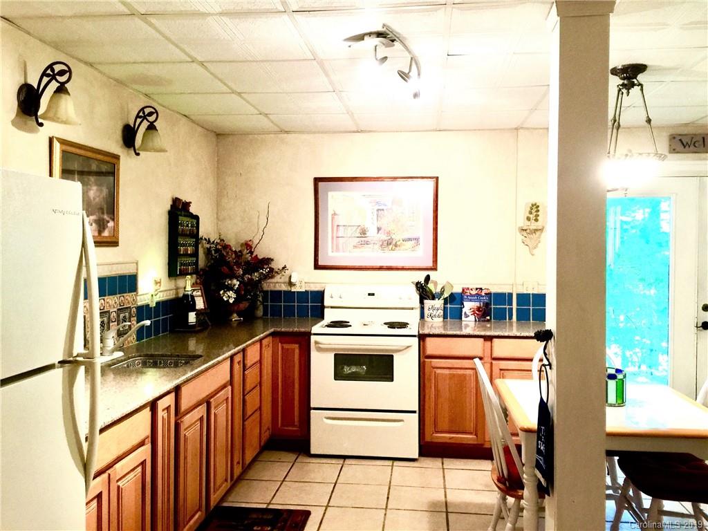 5 Frost Mountain Lane Swannanoa NC 28778