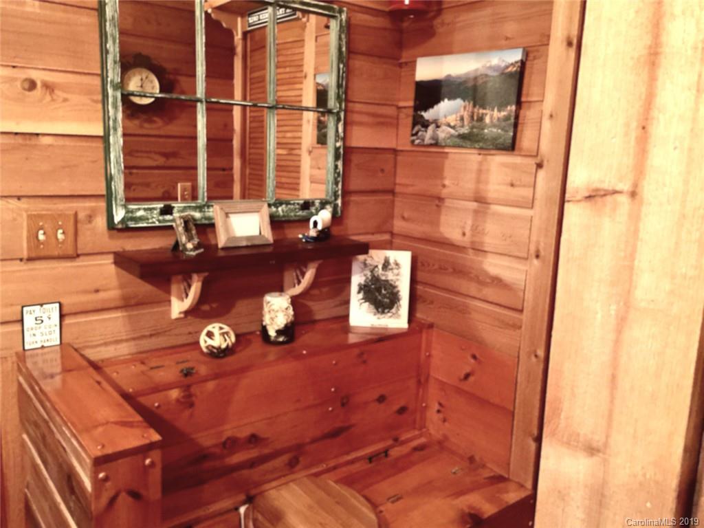 5 Frost Mountain Lane Swannanoa NC 28778