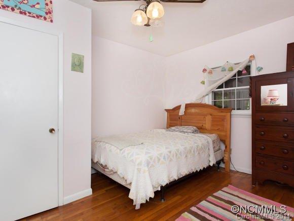 18 Moffitt Hill Drive Asheville NC 28805