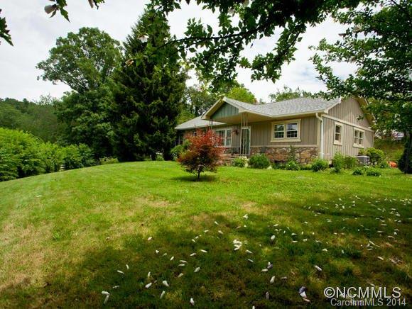 18 Moffitt Hill Drive Asheville NC 28805