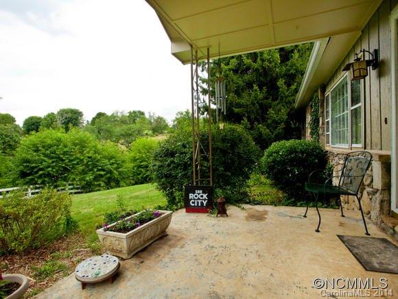 18 Moffitt Hill Drive Asheville NC 28805