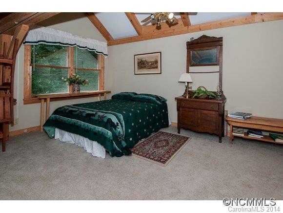 680 Crestmont Drive Waynesville NC 28786