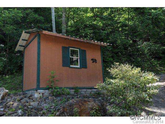 680 Crestmont Drive Waynesville NC 28786