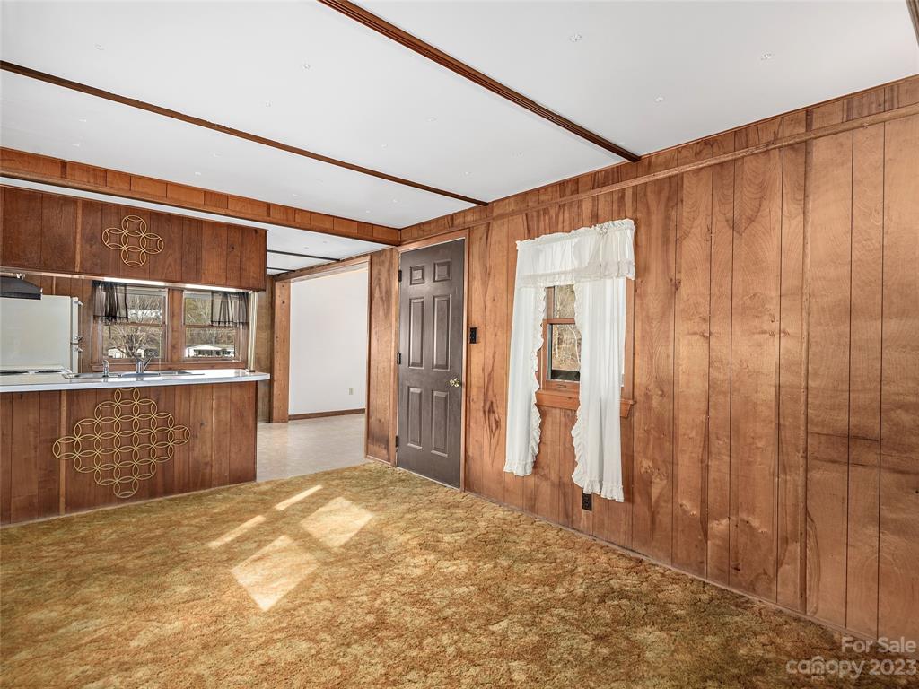 51 Longs Chapel Road Weaverville NC 28787