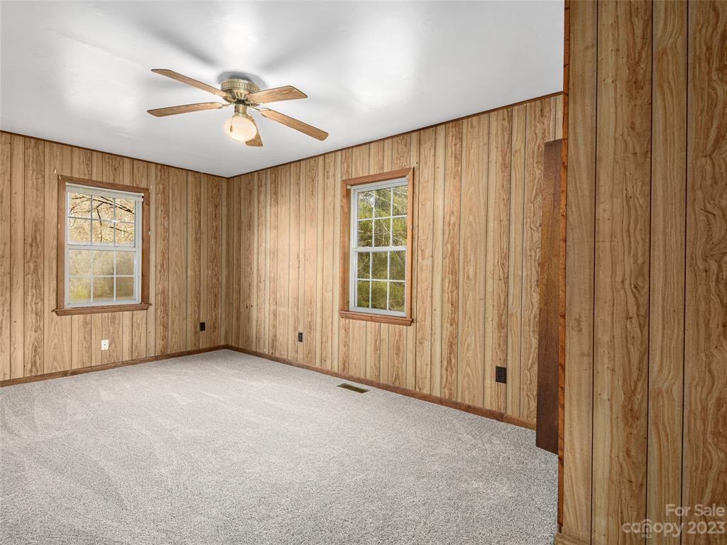 51 Longs Chapel Road Weaverville NC 28787