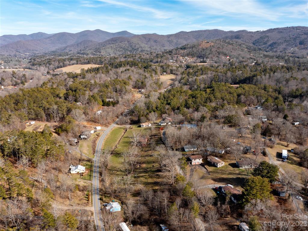 51 Longs Chapel Road Weaverville NC 28787