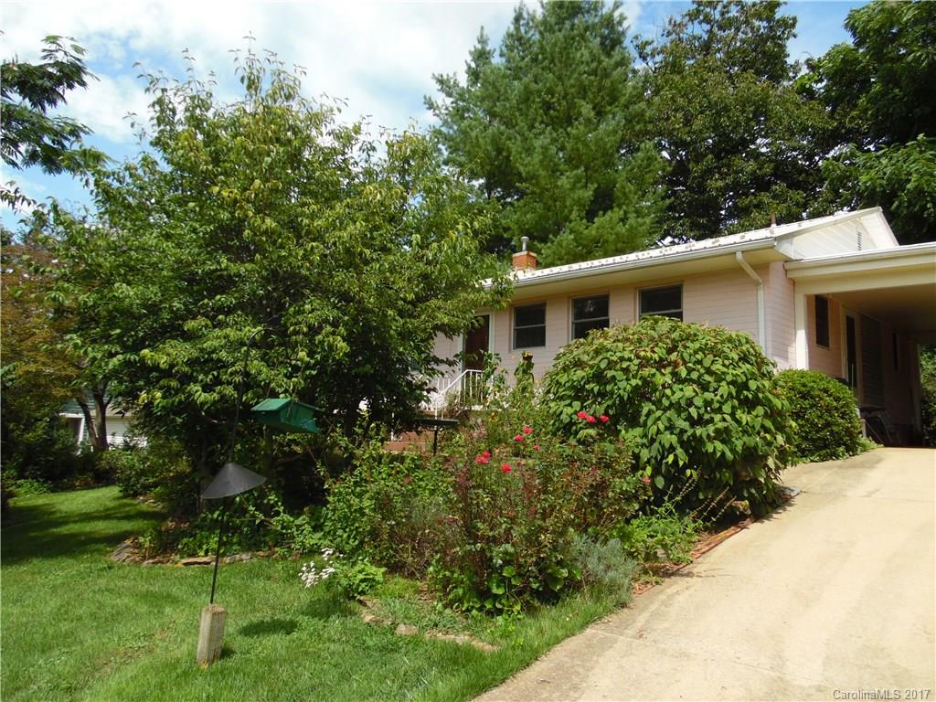 40 Hamilton Drive Brevard NC 28712