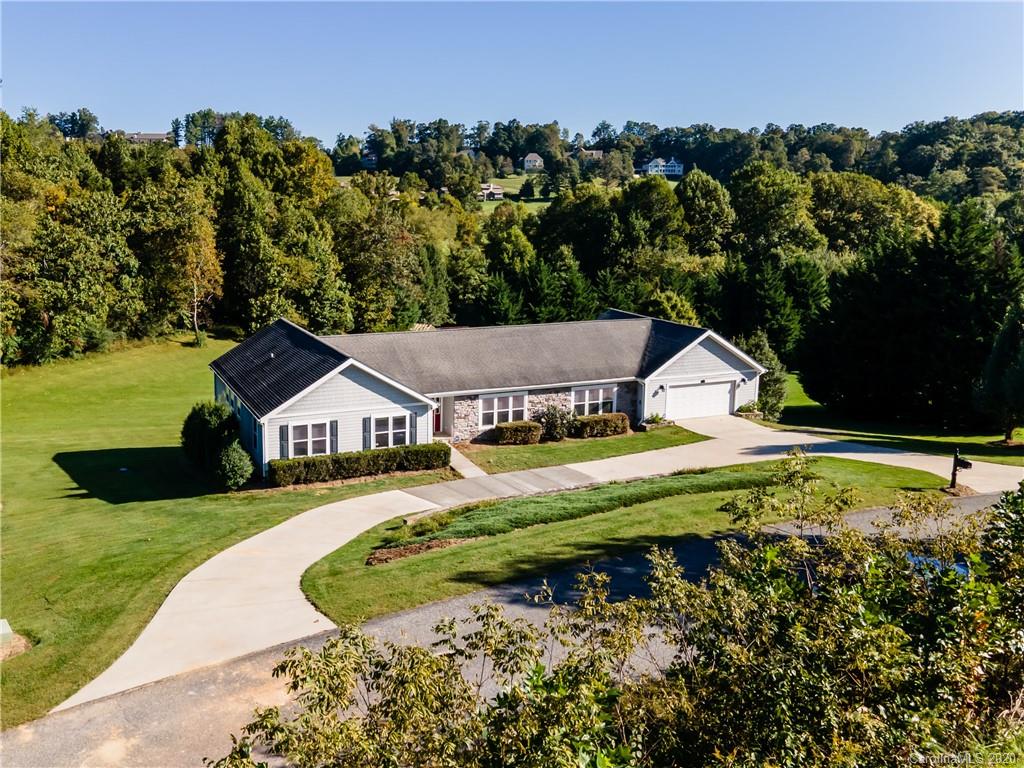 239 Bradford Hill Road Mills River NC 28759