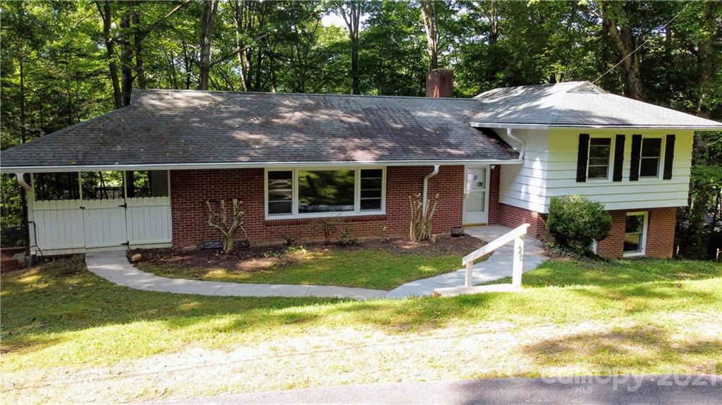 20 Estero Road Waynesville NC 28786