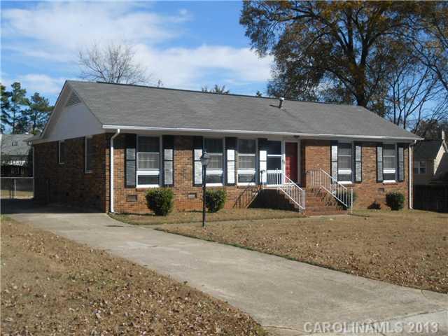 7420 Shadowcrest Drive Charlotte NC 28217