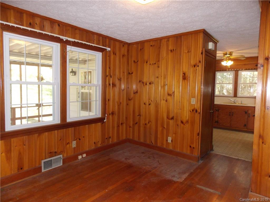 165 Old County Home Road Asheville NC 28806