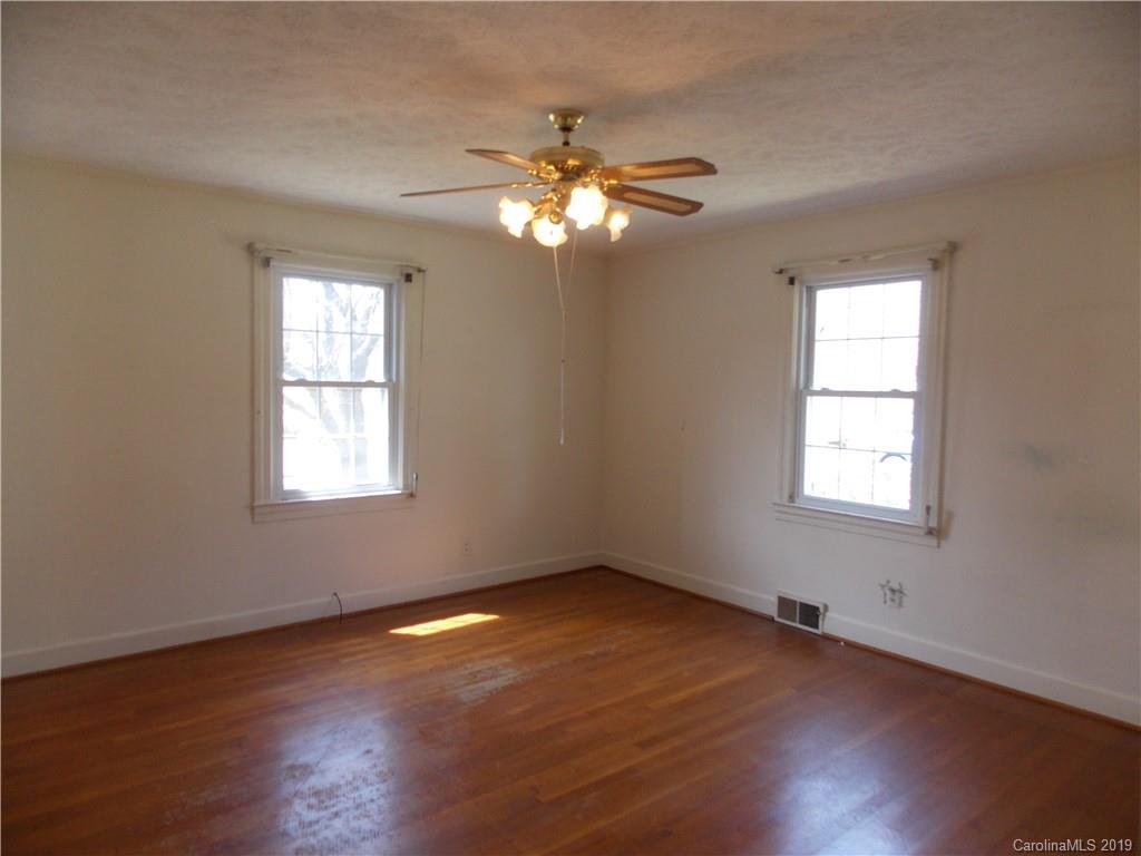 165 Old County Home Road Asheville NC 28806
