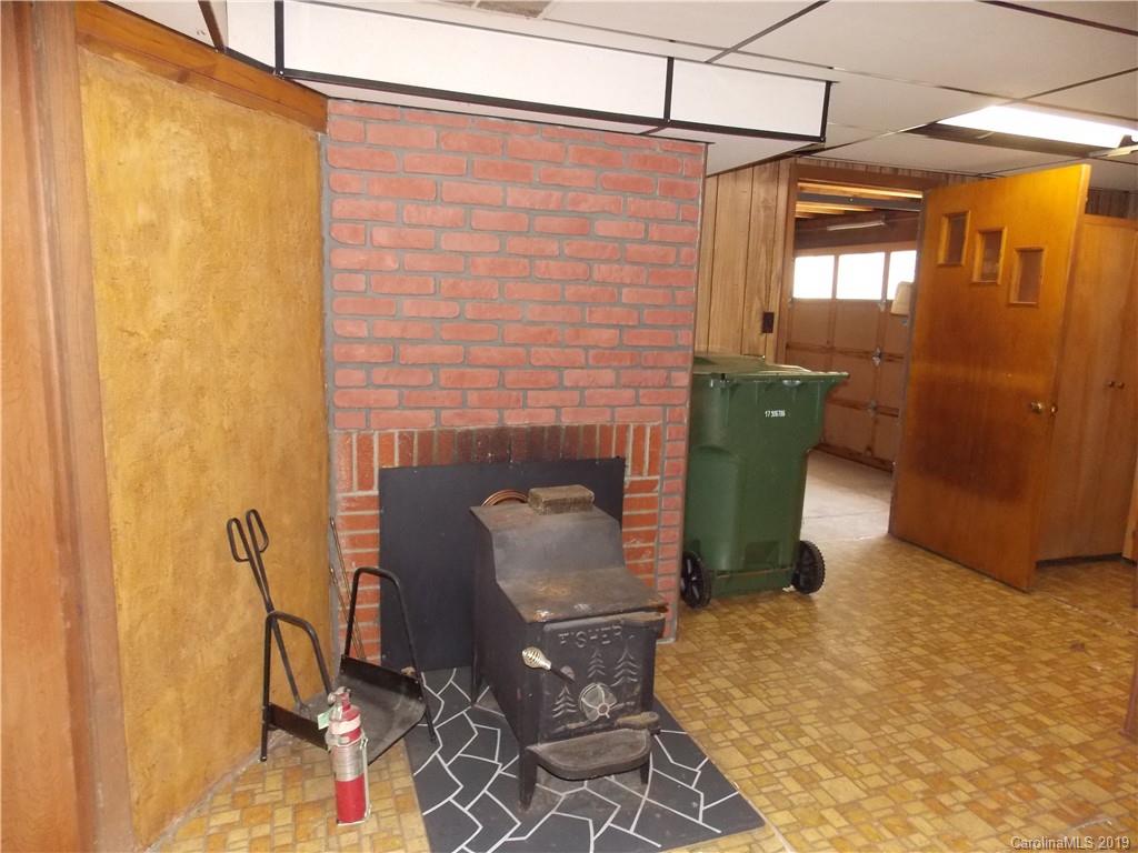165 Old County Home Road Asheville NC 28806