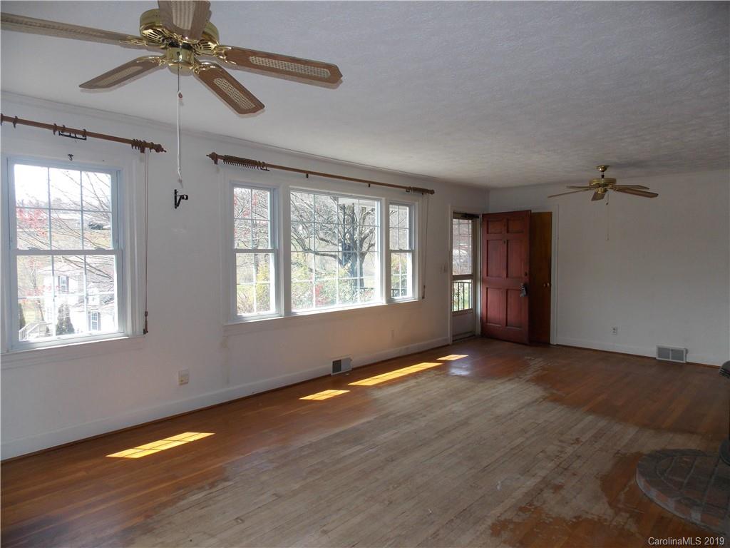 165 Old County Home Road Asheville NC 28806