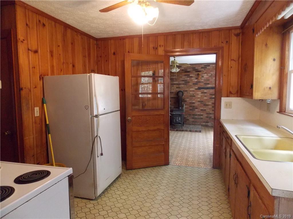 165 Old County Home Road Asheville NC 28806