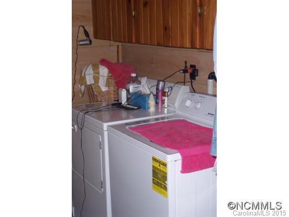 838 Sandy Bottom Road Marshall NC 28753