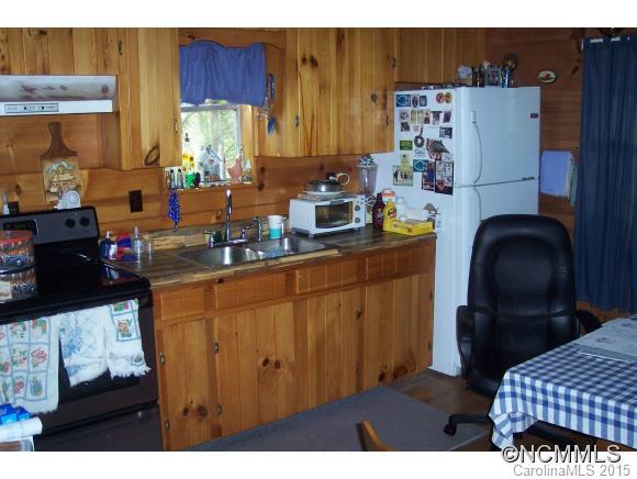 838 Sandy Bottom Road Marshall NC 28753