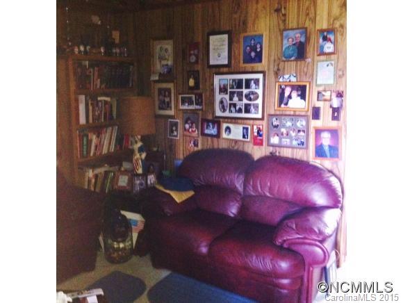 838 Sandy Bottom Road Marshall NC 28753