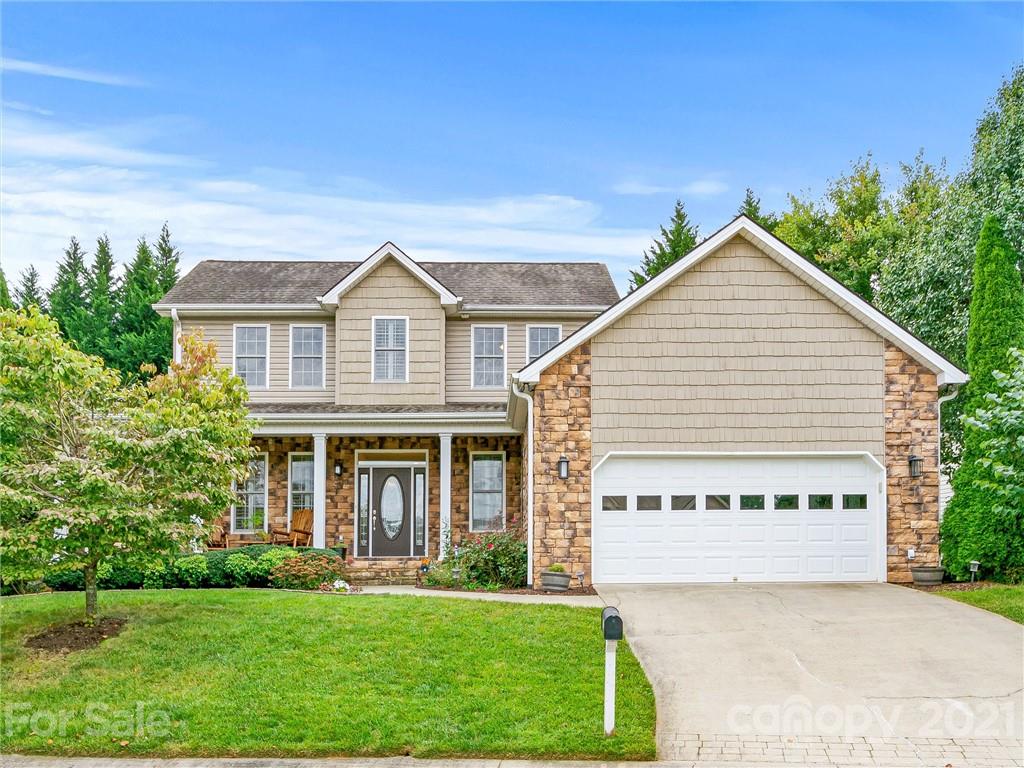 51 Driftstone Circle Arden NC 28704