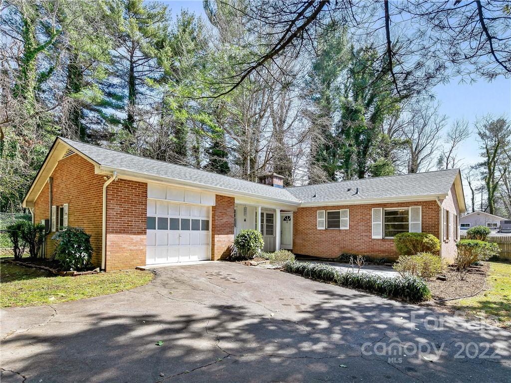 21 Cherry Street Arden NC 28704