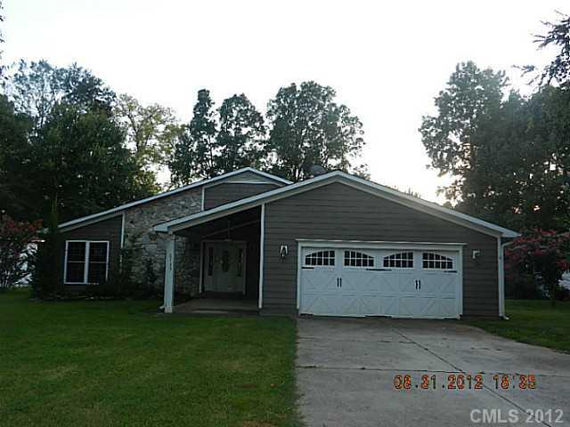 6735 Stillmeadow Drive Charlotte NC 28277