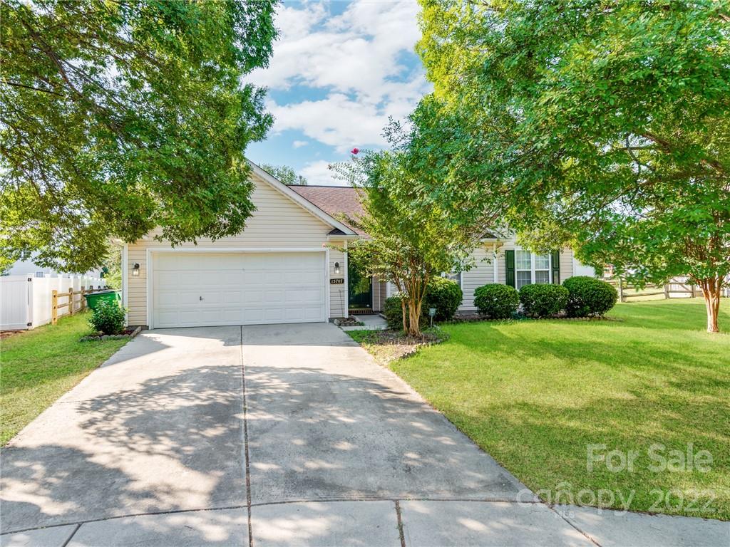 15707 Southern Garden Lane Charlotte NC 28278