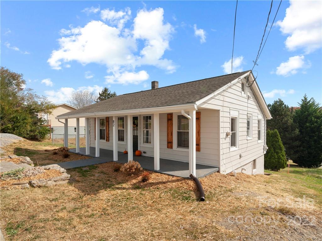 82 Elizabeth Street Canton NC 28716