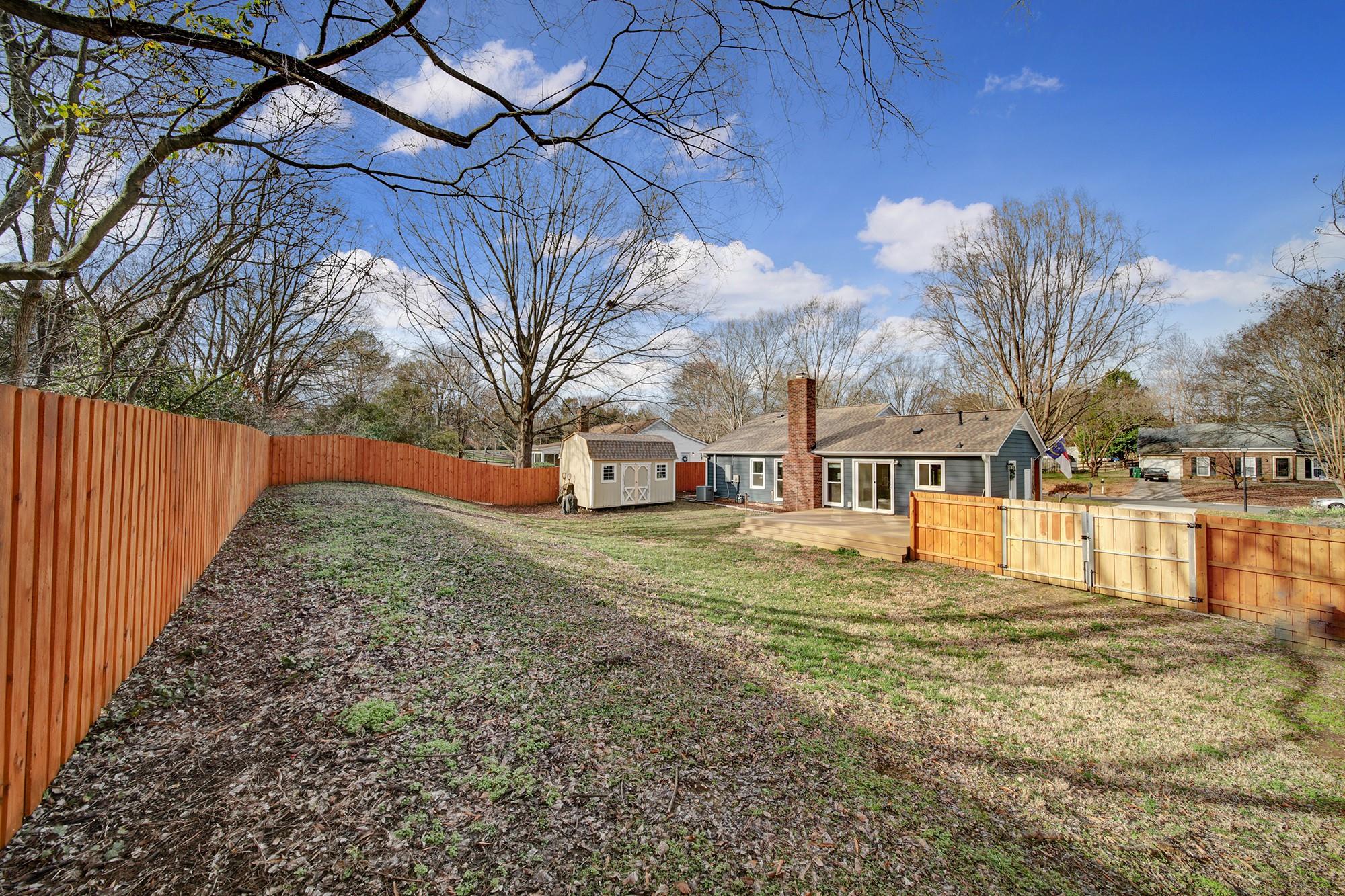 9219 Essen Lane Charlotte NC 28210