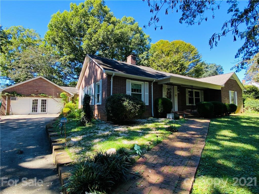 315 Woodsway Lane NW Lenoir NC 28645