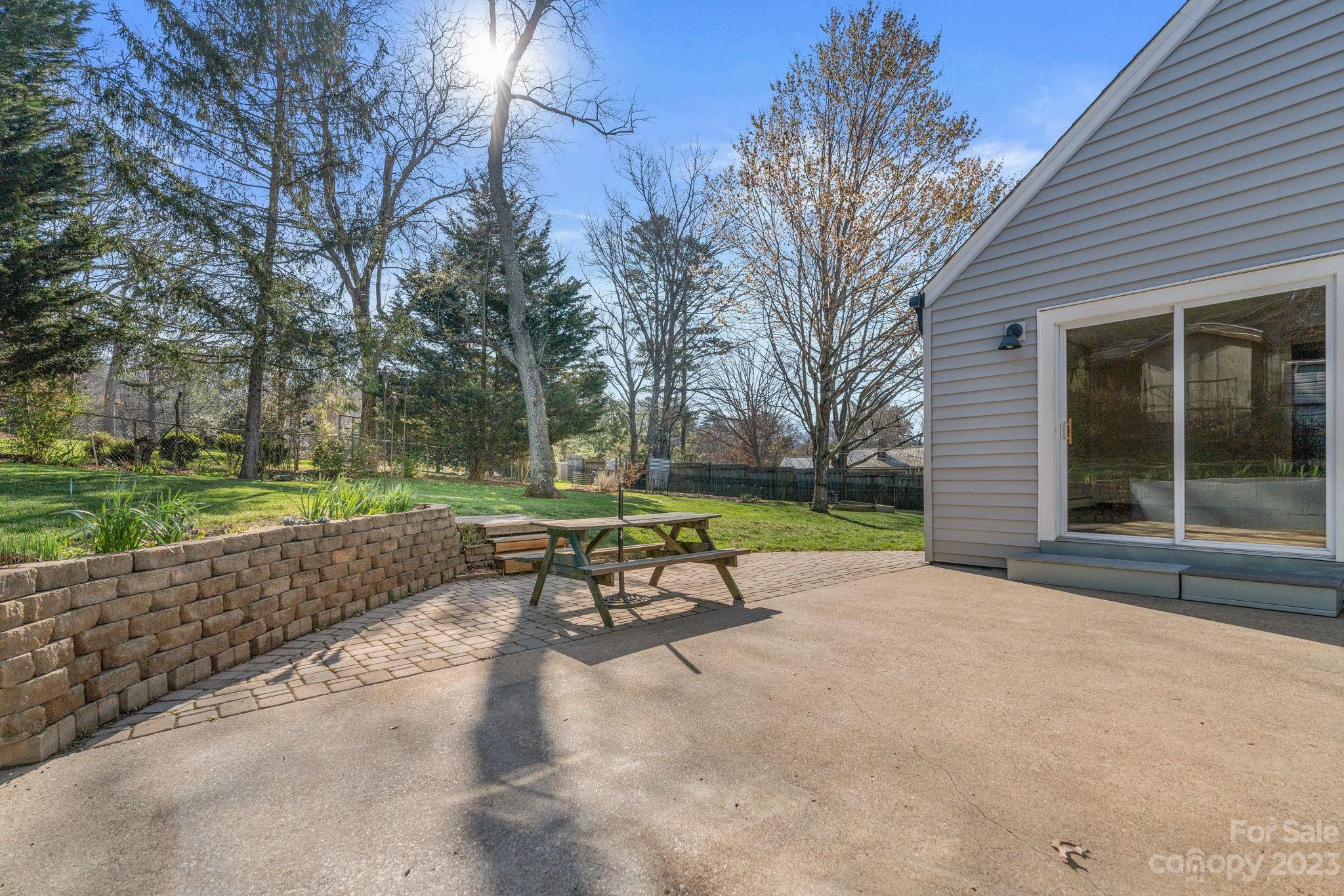 1 Memory Lane Asheville NC 28805