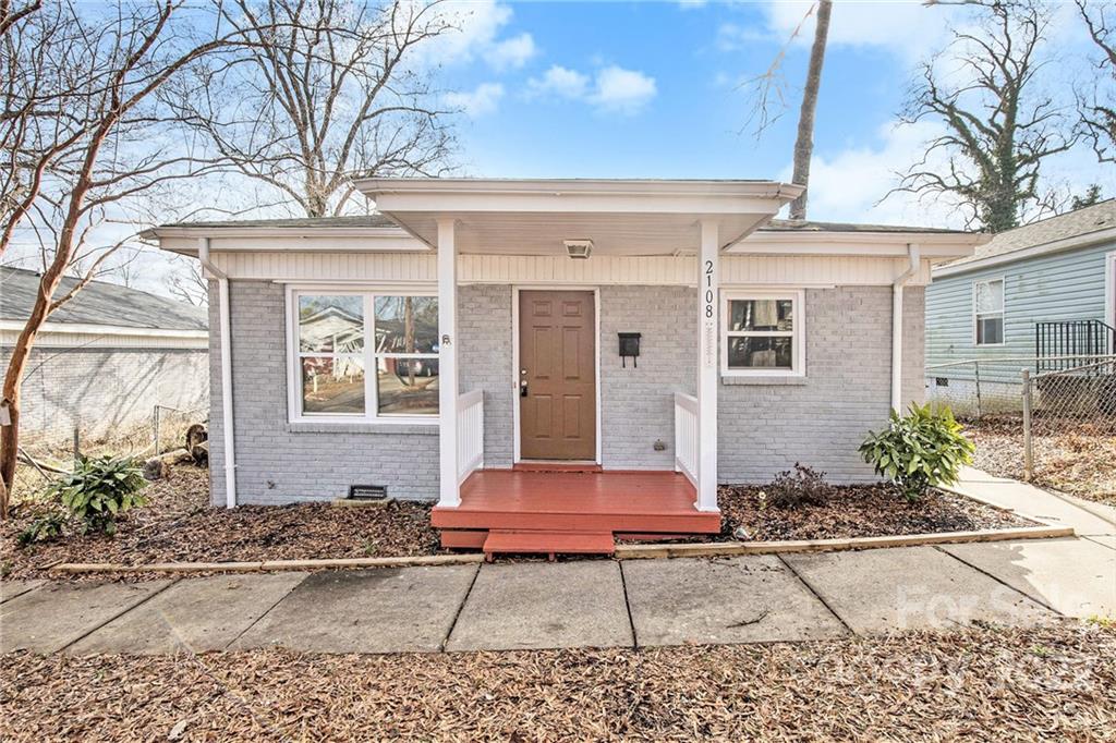 2108 Brewton Drive Charlotte NC 28206