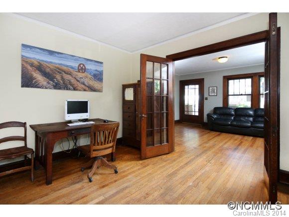 135 Hanover Street Asheville NC 28806