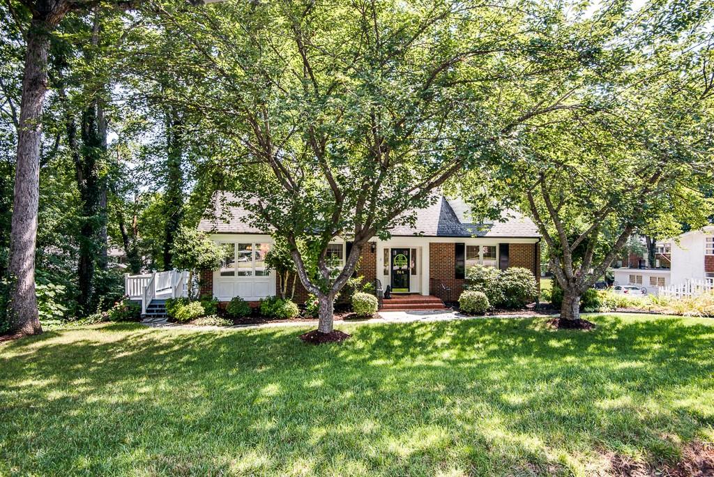 744 9th Street NW Hickory NC 28601