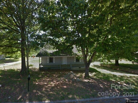 1134 8th Street Statesville NC 28677