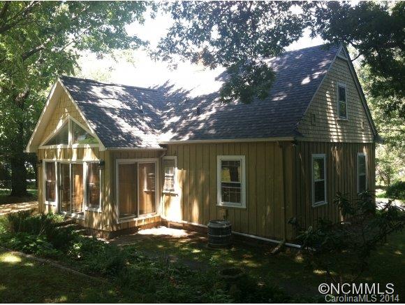 15 Triple Oak Drive Candler NC 28715