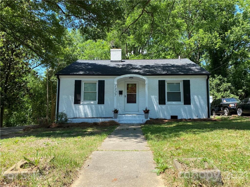 1327 Condon Street Charlotte NC 28216