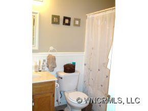 111 Ashwood Lane Asheville NC 28803
