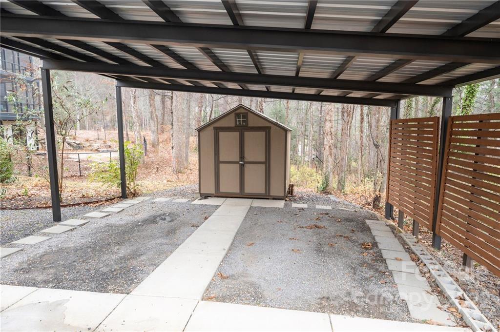 5 Digges Road Asheville NC 28805