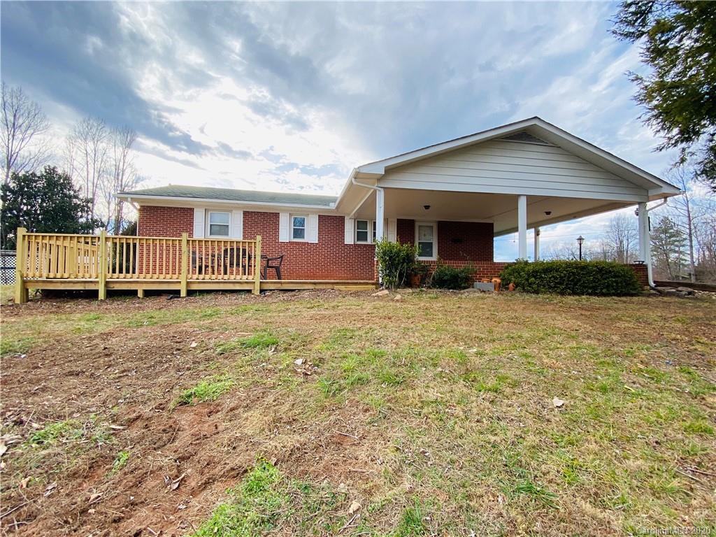 11 Edwards Drive Nebo NC 28761