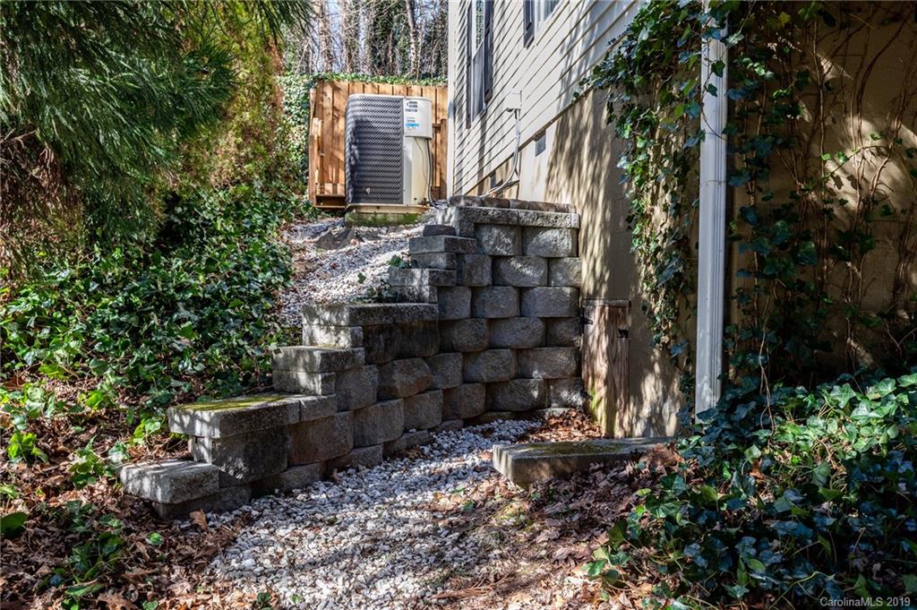 794 Swannanoa River Road Asheville NC 28805