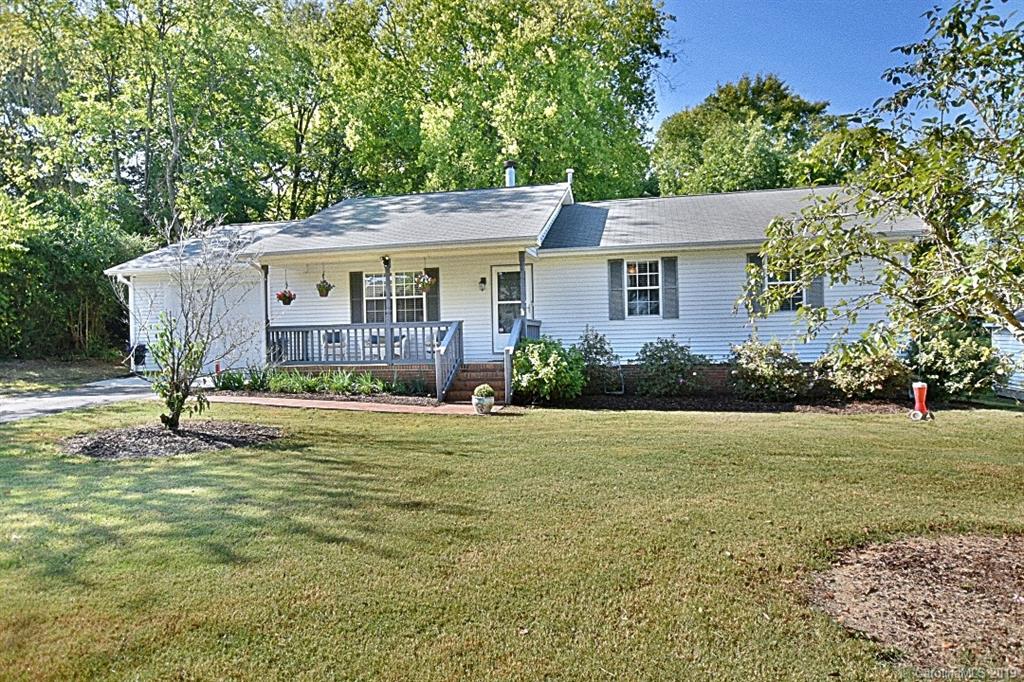 319 Meyer Lane Pineville NC 28134