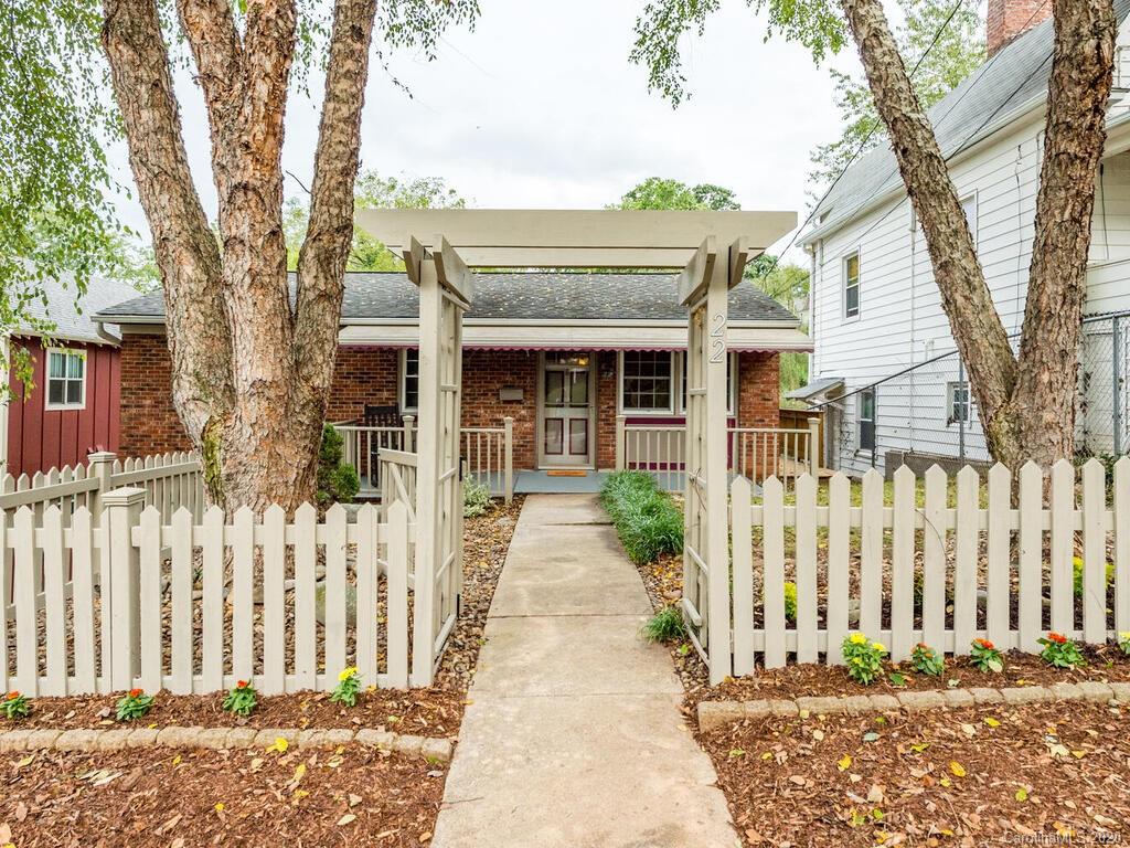 22 Adams Street Asheville NC 28801